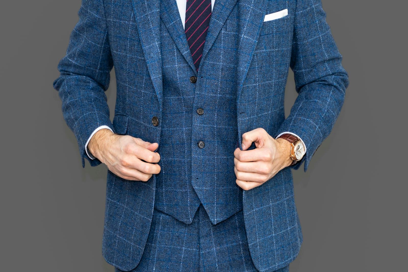 Formal suits tailored business wear